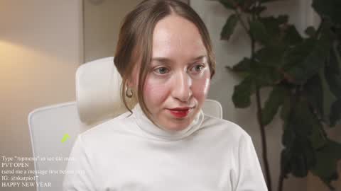 Snapshot of skarpio17 chatting on 01.10.25 Im Scarlett ONLINE 5pm-10pm NYC time online show from 01.10.25