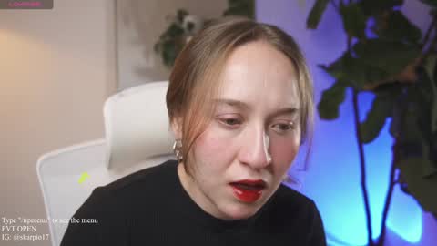 Snapshot of skarpio17 chatting on 01.28.25 Im Scarlett ONLINE 5pm-10pm NYC time online show from 01.28.25