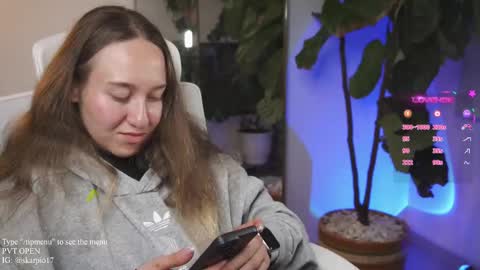 Snapshot of skarpio17 chatting on 03.05.25 Im Scarlett ONLINE 5pm-10pm NYC time online show from 03.05.25