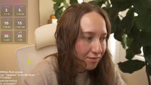 Snapshot of skarpio17 chatting on 09.12.25 Im Scarlett ONLINE 5pm-10pm NYC time online show from 09.12.25