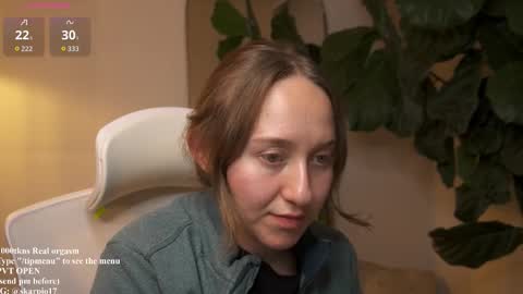 Snapshot of skarpio17 chatting on 09.15.25 Im Scarlett ONLINE 5pm-10pm NYC time online show from 09.15.25