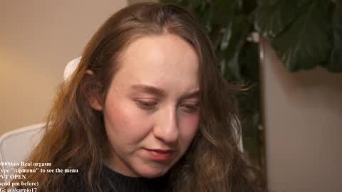 Snapshot of skarpio17 chatting on 09.24.25 Im Scarlett ONLINE 5pm-10pm NYC time online show from 09.24.25