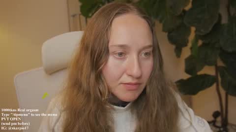 Snapshot of skarpio17 chatting on 10.27.25 Im Scarlett ONLINE 5pm-10pm NYC time online show from 10.27.25