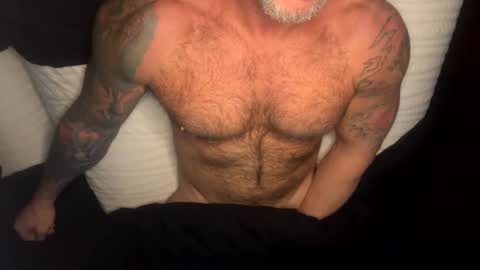 Snapshot of skimaskedbeef chatting on 12.26.24 BEEF online show from 12.26.24