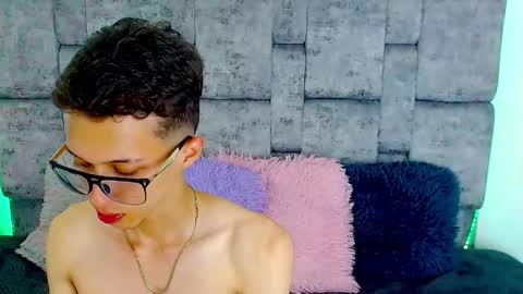 skinny_bigcock20 online show from 02.25.25