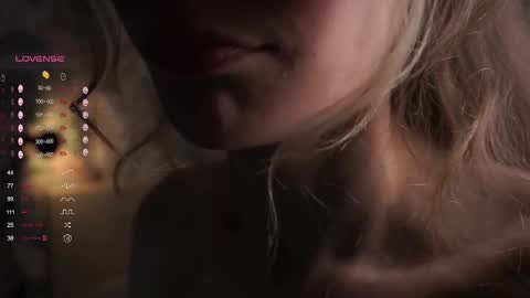 Snapshot of skinny_eve chatting on 03.07.25 Emily online show from 03.07.25