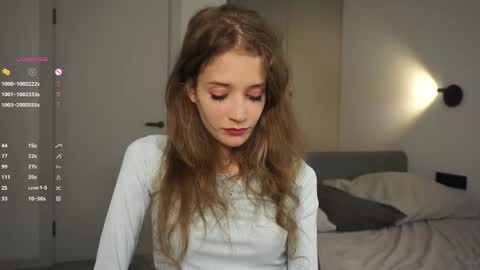 Snapshot of skinny_eve chatting on 10.15.25 Emily online show from 10.15.25