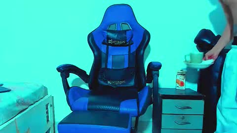 skinny marked online show from 10.28.25