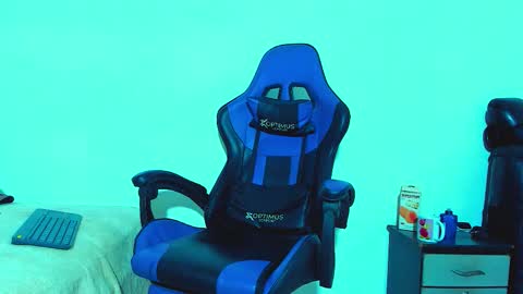 skinny marked online show from 10.31.25