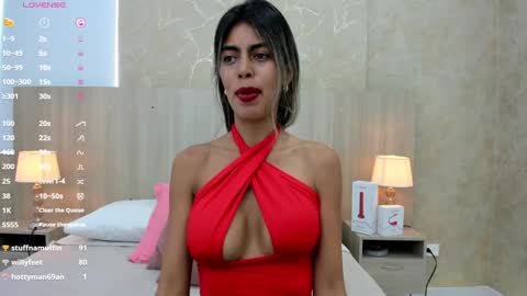 Noa online show from 01.05.25