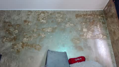 Snapshot of skinny_yizz chatting on 01.11.25 Only Pvt online show from 01.11.25