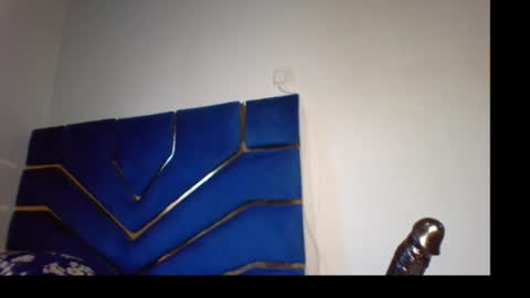 skinnyasssexyboobs online show from 06.18.26