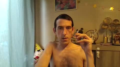 SkinnyBigCock2 online show from 10.20.25