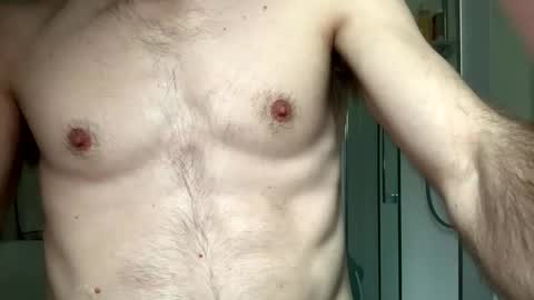 Snapshot of skinnybigdk chatting on 01.04.25 skinnybigdk online show from 01.04.25