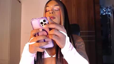 Snapshot of skinnyflak7 chatting on 02.12.26 jesica online show from 02.12.26