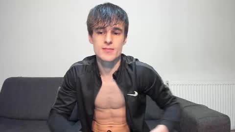 skinnyguywithbigd online show from 03.07.25