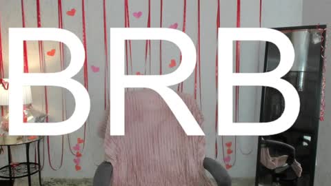 Skinnyladyy online show from 02.19.25