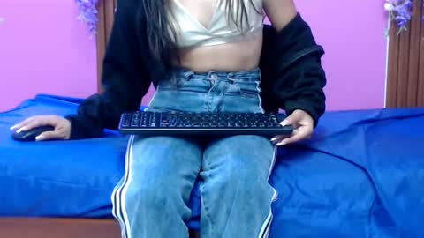 sofia online show from 12.21.25