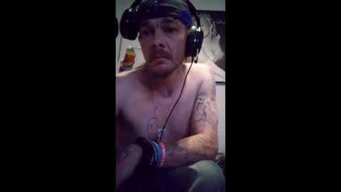 Snapshot of skitzothaklown86 chatting on 05.14.26 skitzothaklown86 online show from 05.14.26