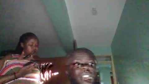 Tylor Smart online show from 10.04.25