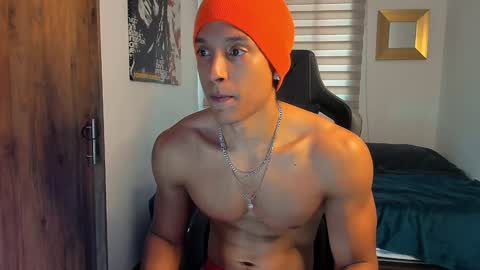 Liam Vokov online show from 12.04.24