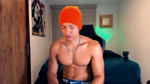 Liam Vokov online show from 01.31.25