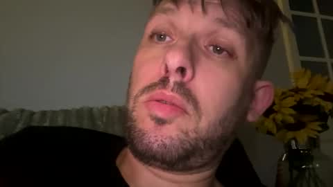 skuzzy25 online show from 10.31.25