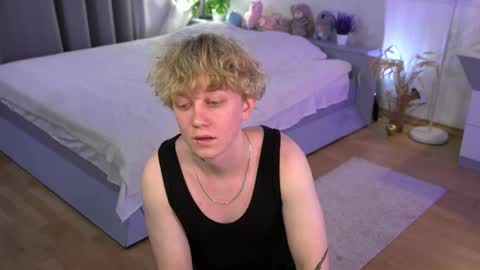 Dian online show from 05.04.26