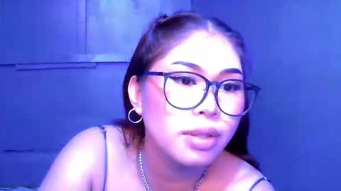 Snapshot of sky_fox_sweetxx chatting on 10.01.25    online show from 10.01.25