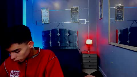 Snapshot of sky_jules chatting on 10.13.25 Daniel online show from 10.13.25