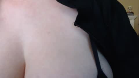 SKYLE   online show from 12.11.24