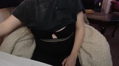 SKYLE   online show from 10.24.25