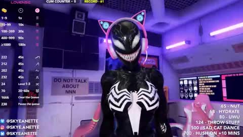 Snapshot of skyeanette chatting on 11.24.25 SkyeAnette online show from 11.24.25