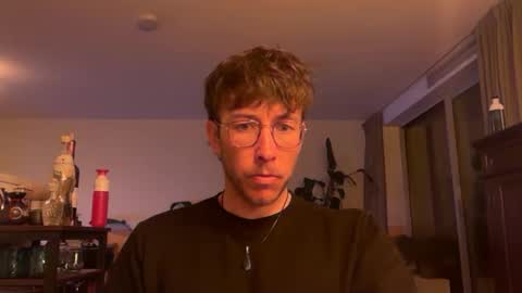skyisthelimit1995 online show from 03.28.26