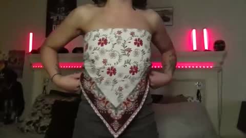 Skylar Angel online show from 05.18.26