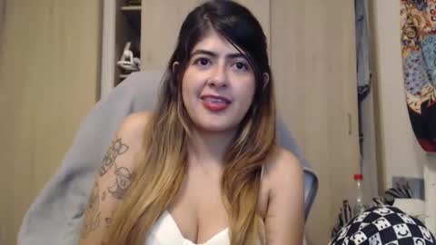 Snapshot of skyler1195 chatting on 02.22.25 Skyler online show from 02.22.25