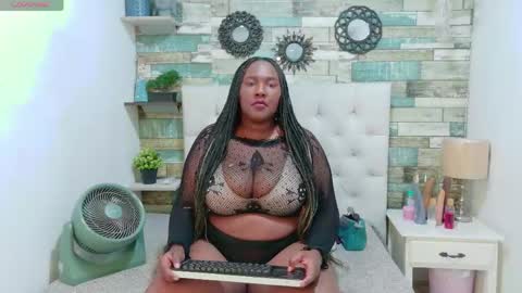 skyler_naomi online show from 05.01.26