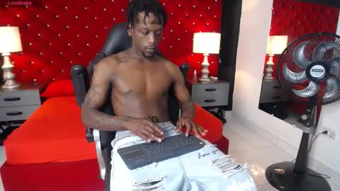 SKYLERBIGXXX online show from 11.02.25
