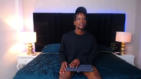 Snapshot of skylerbigxxx chatting on 06.30.26 SKYLERBIGXXX online show from 06.30.26