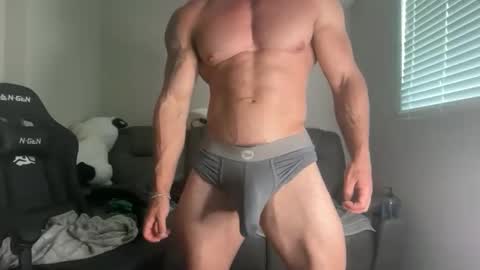 Skyler Flexes online show from 04.02.26
