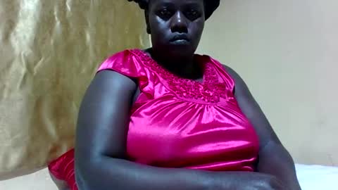 Snapshot of skyra1 chatting on 01.08.25 skyra1 online show from 01.08.25