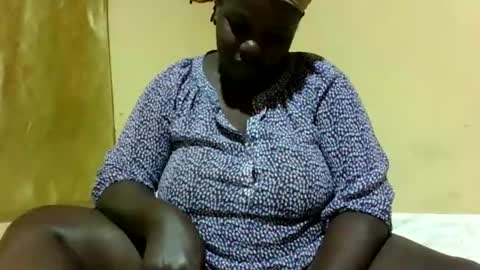 Snapshot of skyra1 chatting on 01.23.25 skyra1 online show from 01.23.25