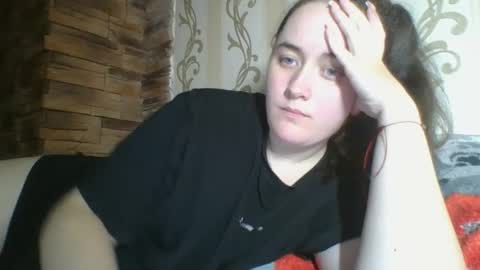 Snapshot of skyressie333 chatting on 11.20.25 skyressie333 online show from 11.20.25