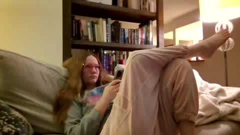 Sky Winters online show from 10.31.25