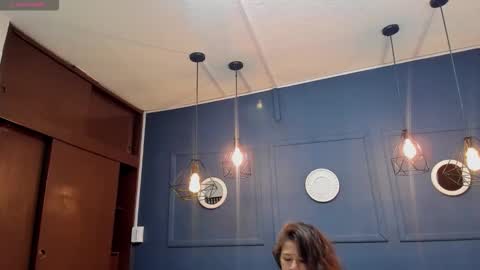 Snapshot of skyy_bloom chatting on 11.26.25 Sky online show from 11.26.25