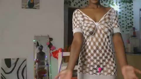 Bella online show from 11.06.25