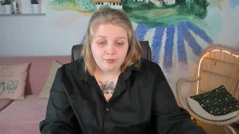 Slada Deew online show from 02.26.25