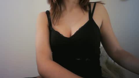 Snapshot of sladypretty chatting on 01.16.25 Slady online show from 01.16.25