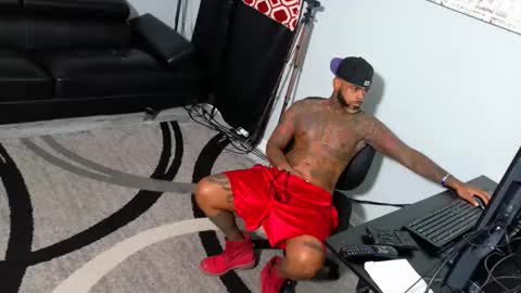 Snapshot of slangondemhoes chatting on 11.01.25 nasty twitter KASHCARTERATL online show from 11.01.25