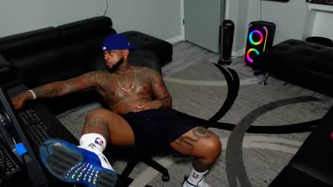 Snapshot of slangondemhoes chatting on 02.08.26 nasty twitter KASHCARTERATL online show from 02.08.26